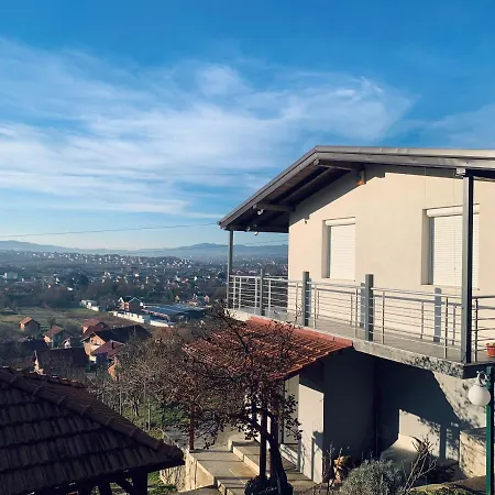 Vikendica Mir Casa de Férias