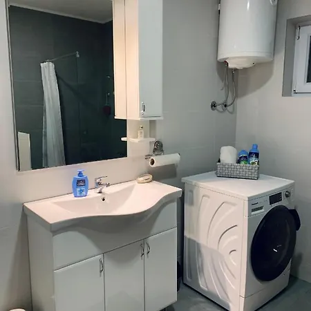 Casa de Férias Vikendica Mir